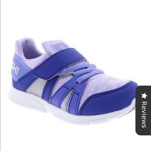Tsukihoshi youth ignite sneakers size 2 new in box